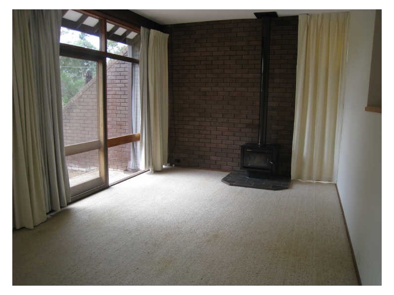 7 Wybalena Grove, Cook ACT 2614