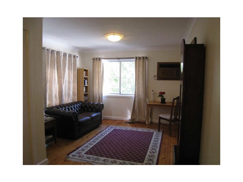 229 Phillip Avenue, Hackett ACT 2602