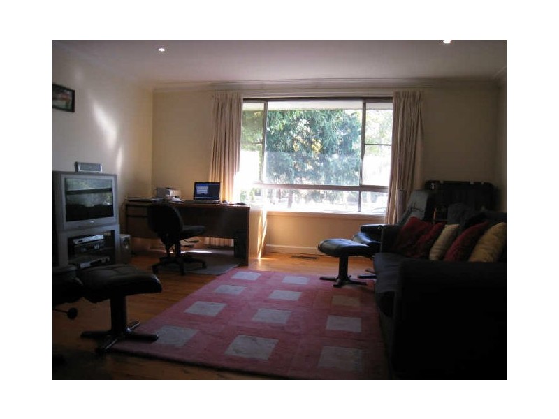 229 Phillip Avenue, Hackett ACT 2602