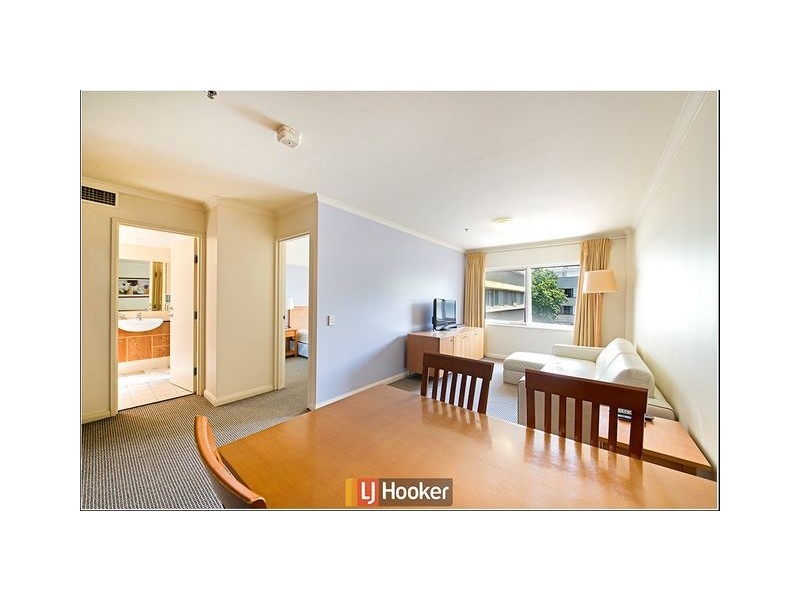 215/2 Akuna Street, City ACT 2601