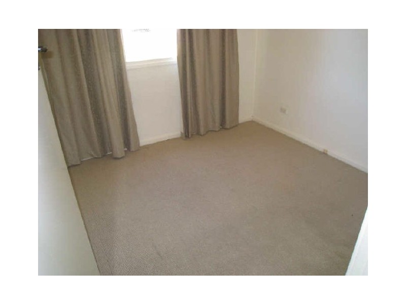 25 De Burgh Street, Lyneham ACT 2602
