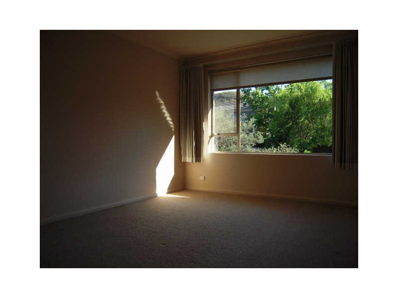 18 Beagle Street, Red Hill ACT 2603