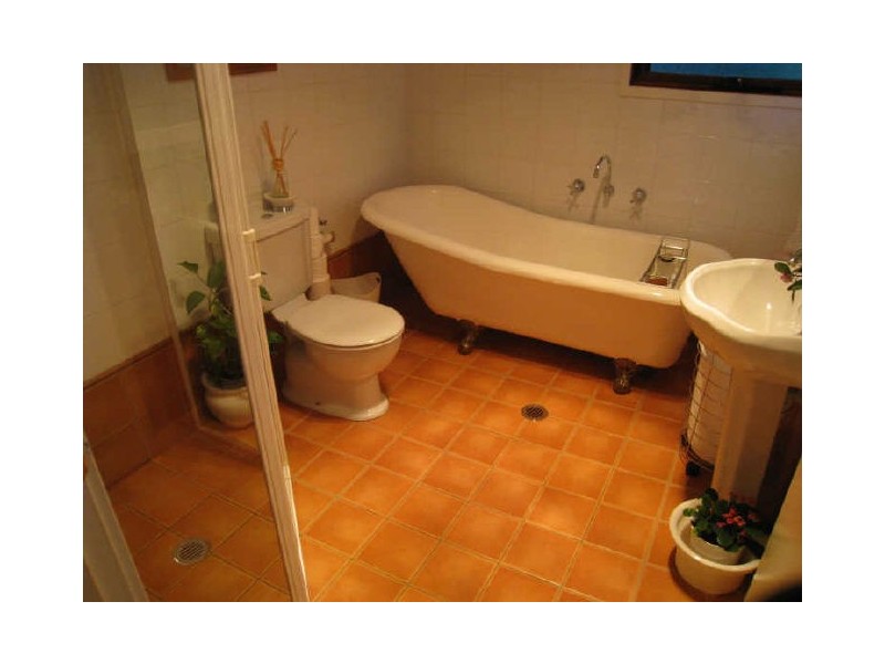 34 Dutton Street, Dickson ACT 2602