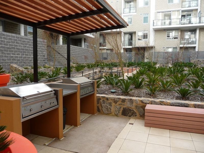 75/2 Edinburgh Avenue, City ACT 2601