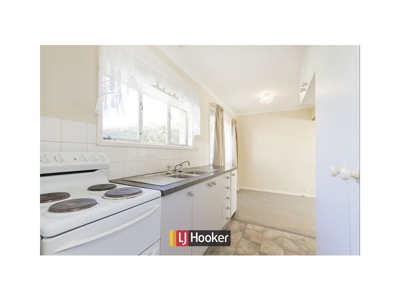 9 Maitland Street, Hackett ACT 2602
