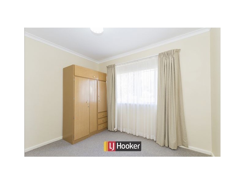 9 Maitland Street, Hackett ACT 2602