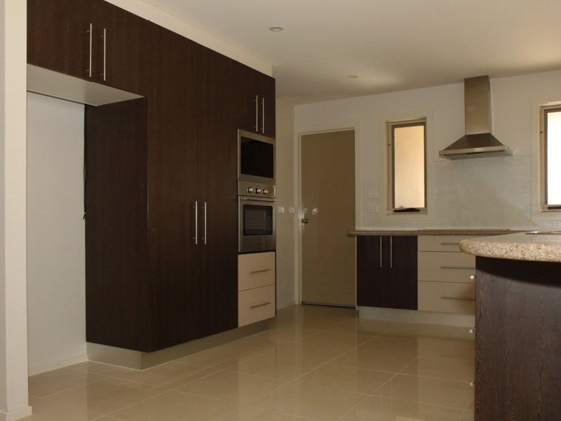 Strayleaf Crescent, Gungahlin ACT 2912