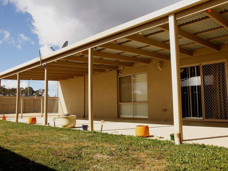 Strayleaf Crescent, Gungahlin ACT 2912