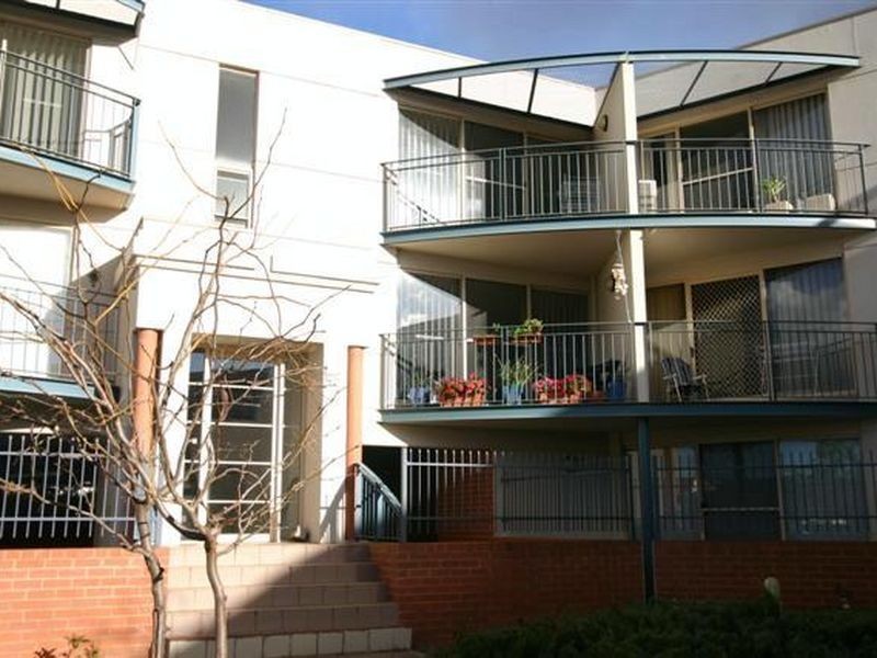 15/2 Rankin Place, Belconnen ACT 2617