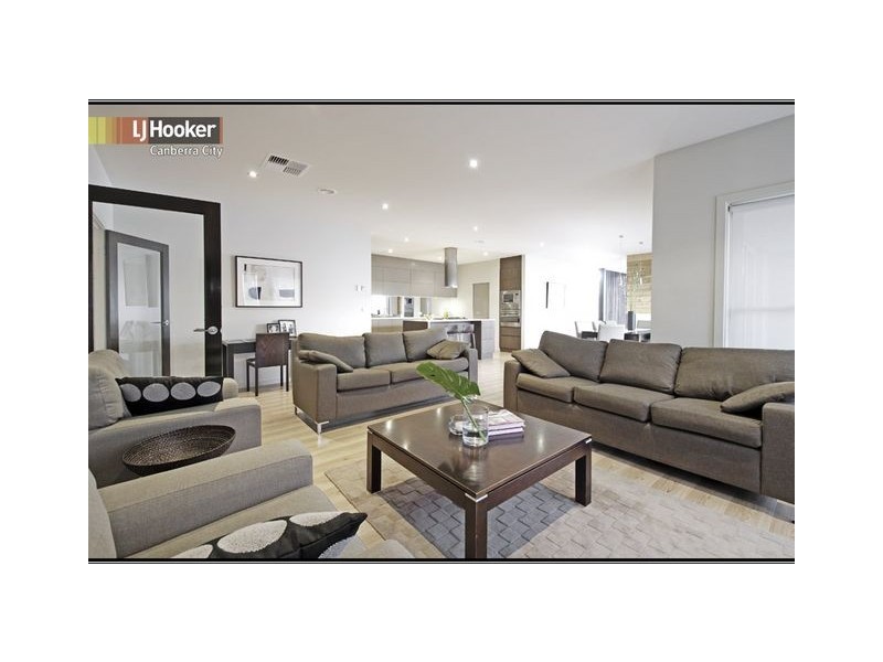 22 Allnut Crescent, Forde ACT 2914