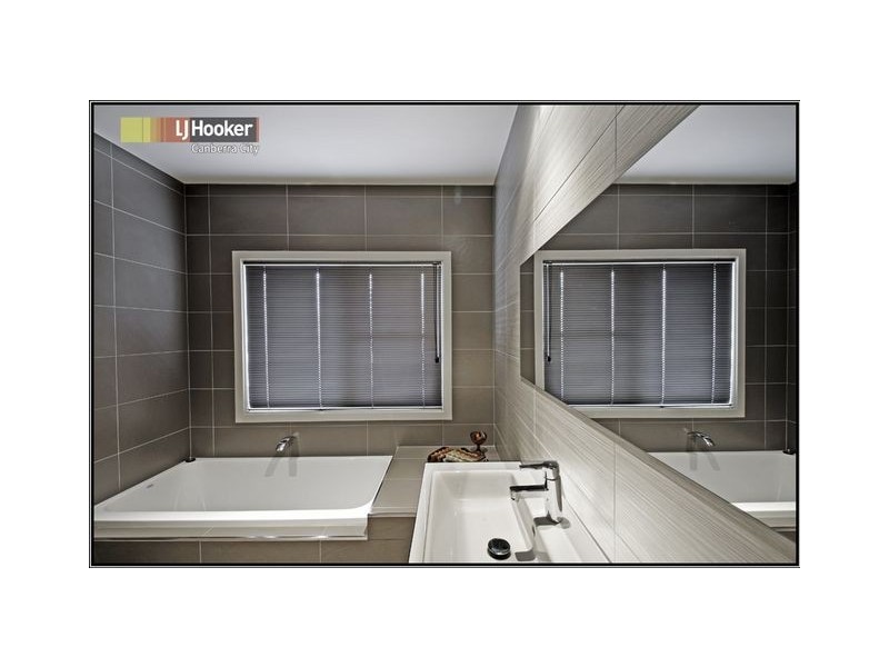 22 Allnut Crescent, Forde ACT 2914