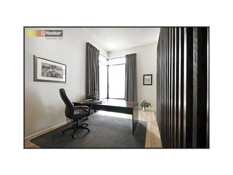 22 Allnut Crescent, Forde ACT 2914