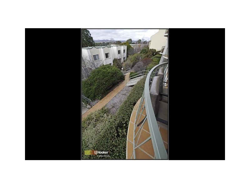 11/41 Leahy Close, Narrabundah ACT 2604