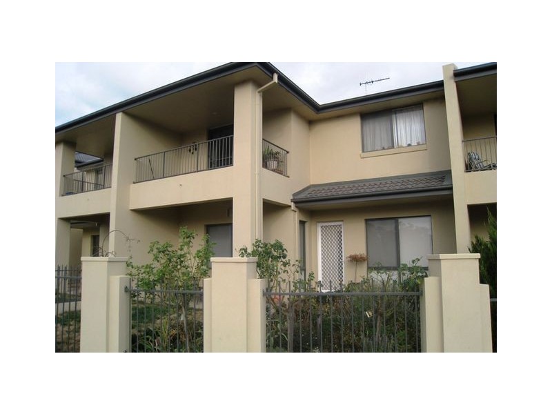 25 Katoomba Street, Harrison ACT 2914
