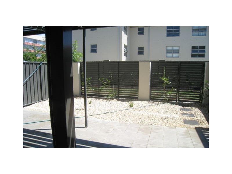 2/74-76 Henty Street, Braddon ACT 2612