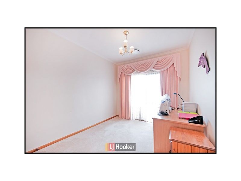 15 Bean Crescent, Mckellar ACT 2617