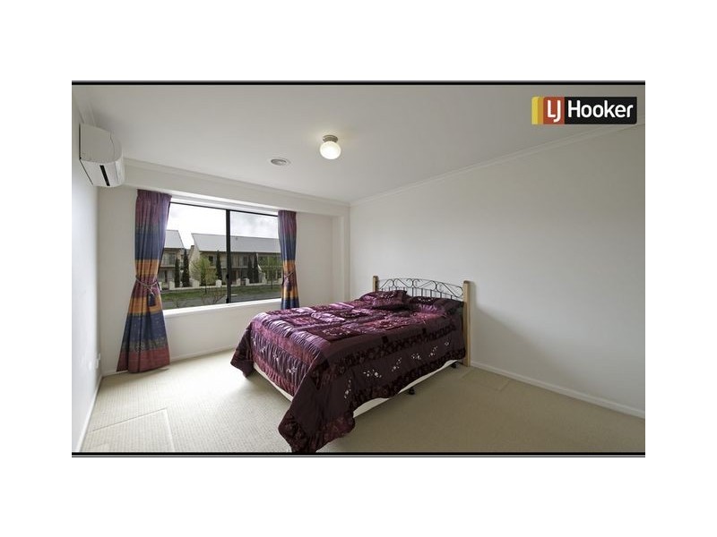 42 Nellie Hamilton Avenue, Gungahlin ACT 2912