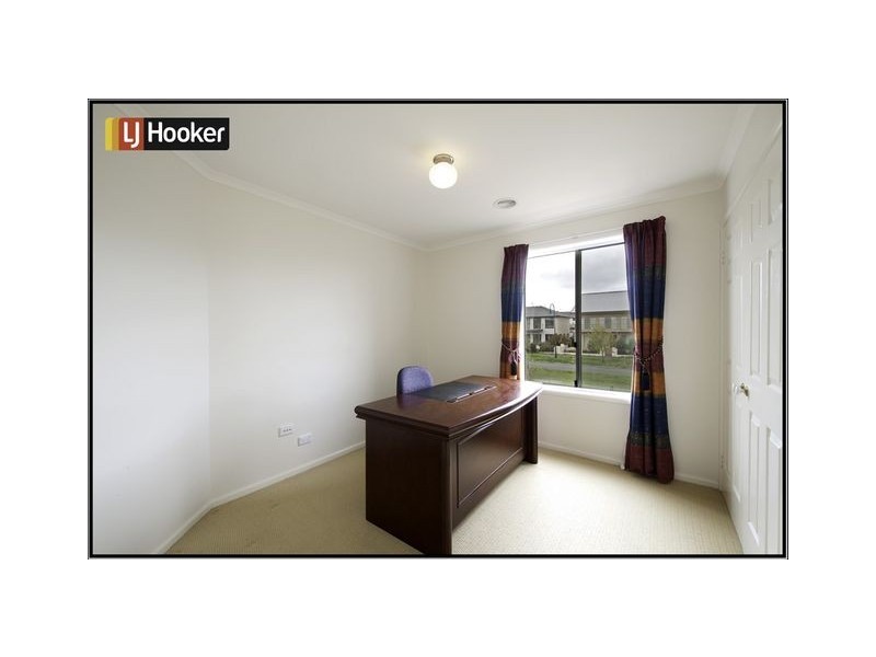 42 Nellie Hamilton Avenue, Gungahlin ACT 2912