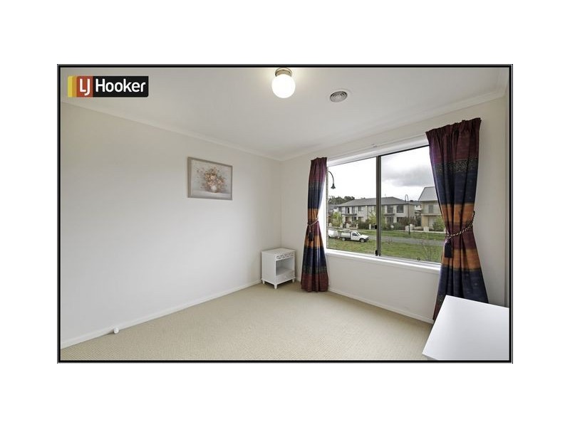 42 Nellie Hamilton Avenue, Gungahlin ACT 2912