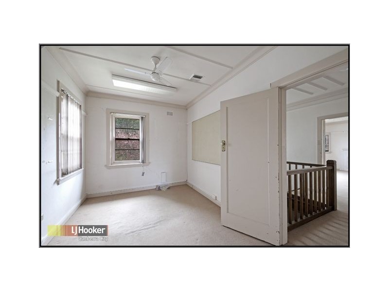 32 Lowe Street, Queanbeyan NSW 2620