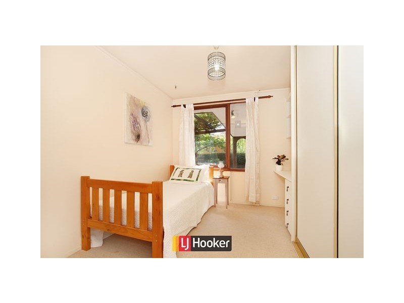 45 Barnet Close, Phillip ACT 2606