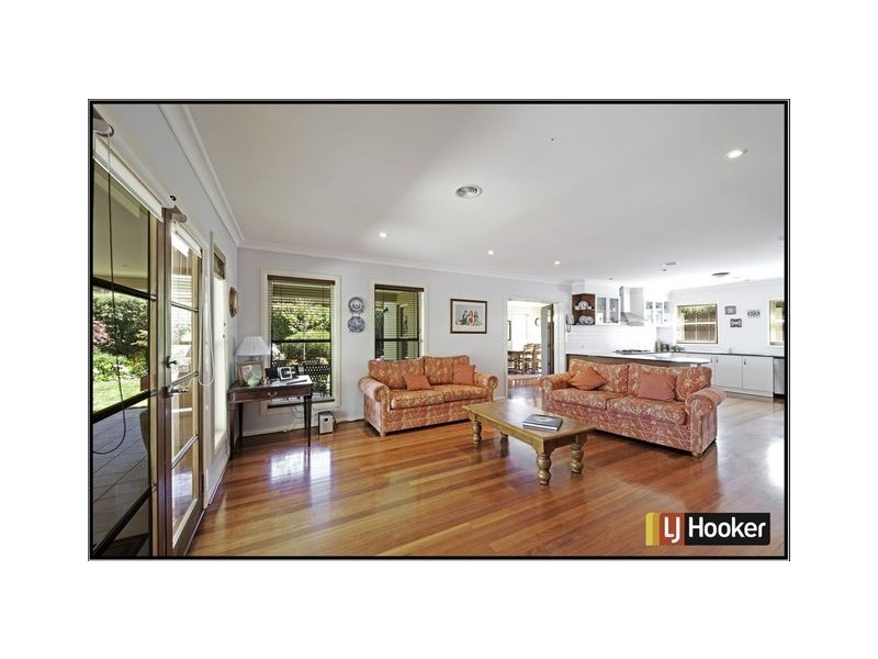 27 Sutcliffe Street, Nicholls ACT 2913