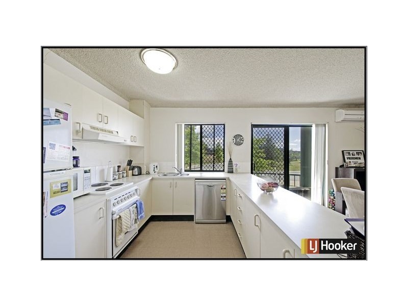 2/57 Port Jackson Circuit, Phillip ACT 2606