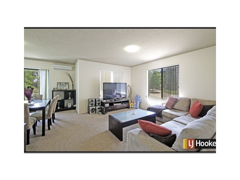 2/57 Port Jackson Circuit, Phillip ACT 2606