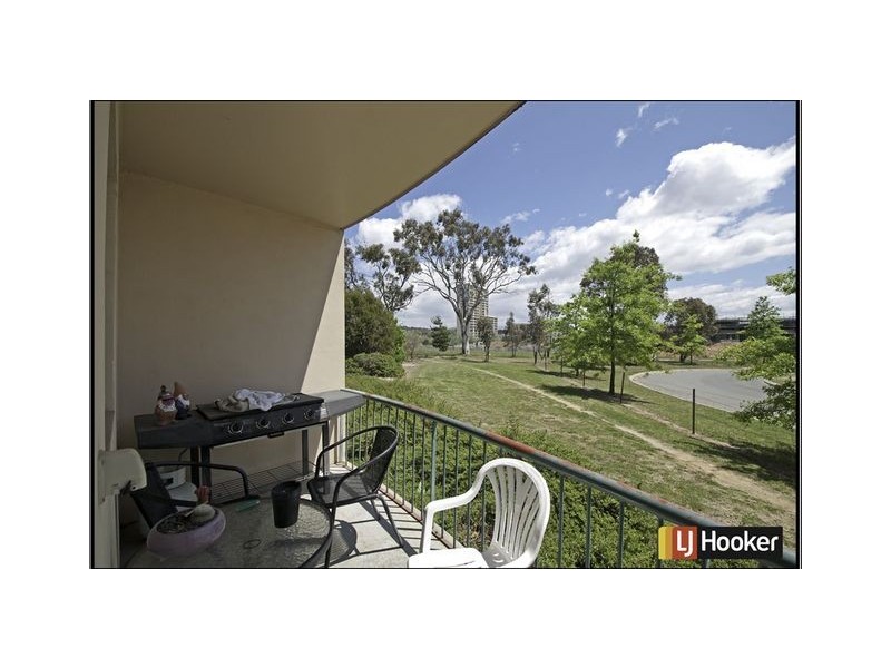 2/57 Port Jackson Circuit, Phillip ACT 2606