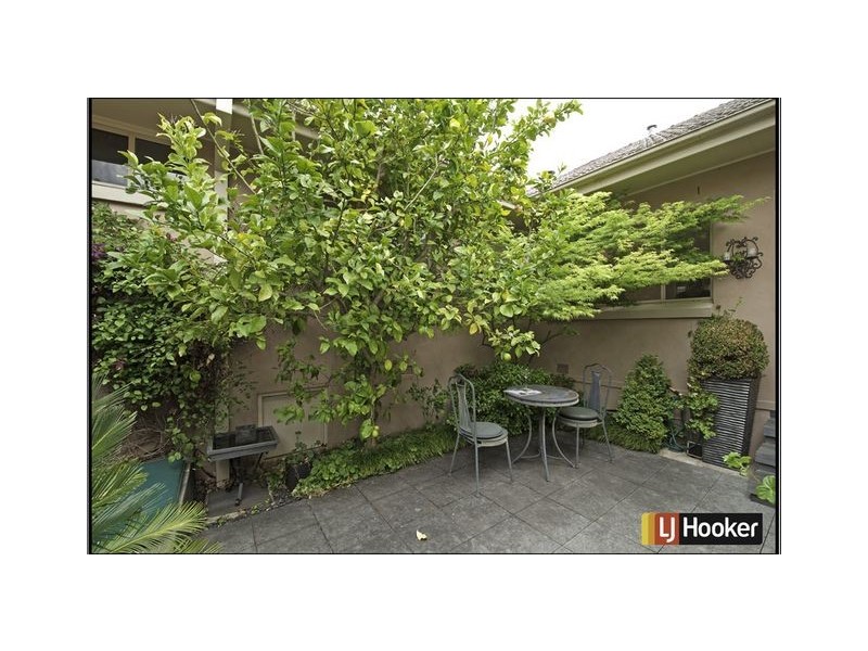 2 Jansz Crescent, Griffith ACT 2603