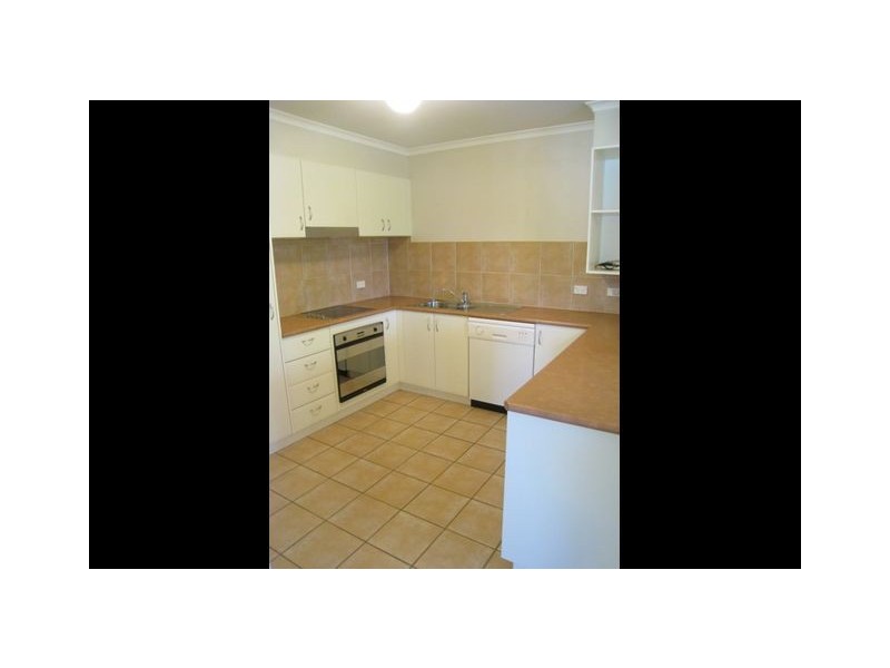 2/30 Cunningham Street, Kingston ACT 2604