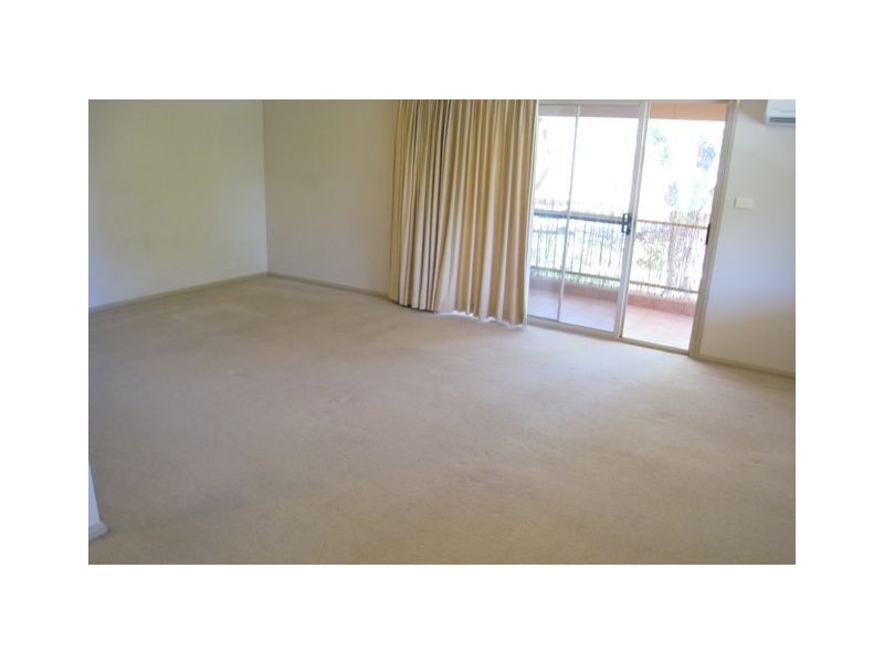 2/30 Cunningham Street, Kingston ACT 2604