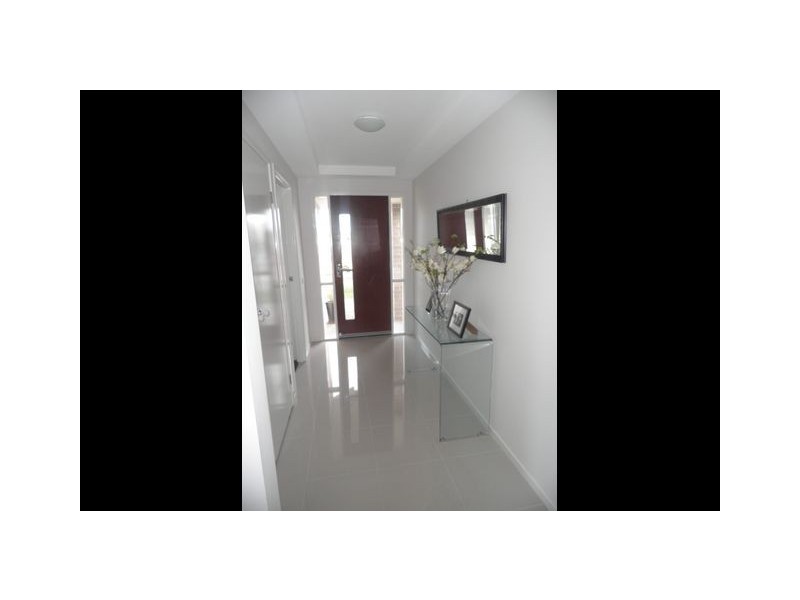 2 Thiele Gardens, Franklin ACT 2913