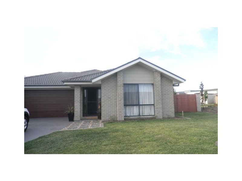 2 Thiele Gardens, Franklin ACT 2913