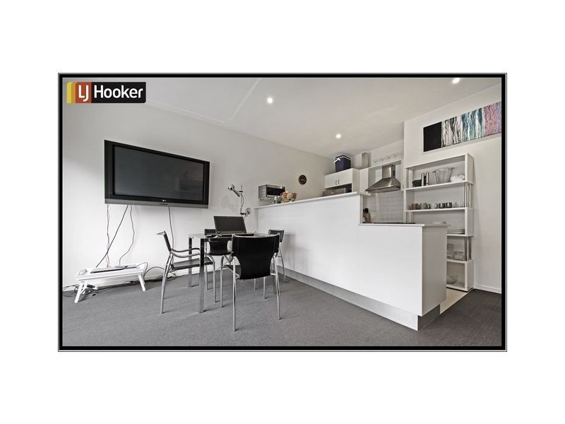 16/15 Fox Place, Lyneham ACT 2602