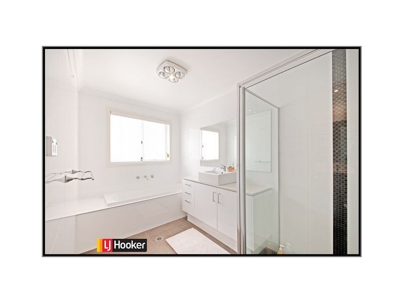31 Paquita Street, Forde ACT 2914