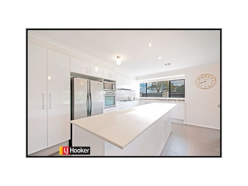 31 Paquita Street, Forde ACT 2914