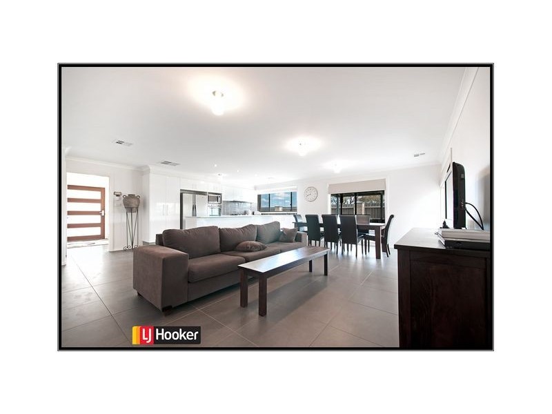 31 Paquita Street, Forde ACT 2914