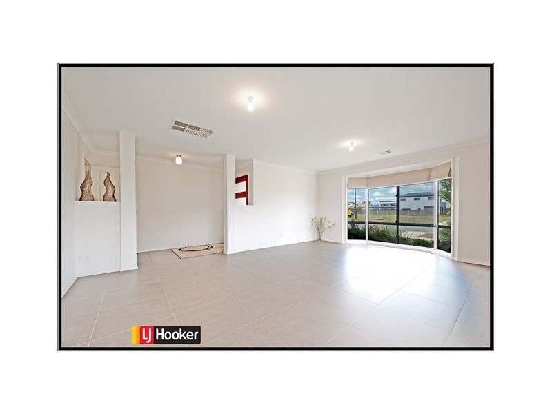 31 Paquita Street, Forde ACT 2914