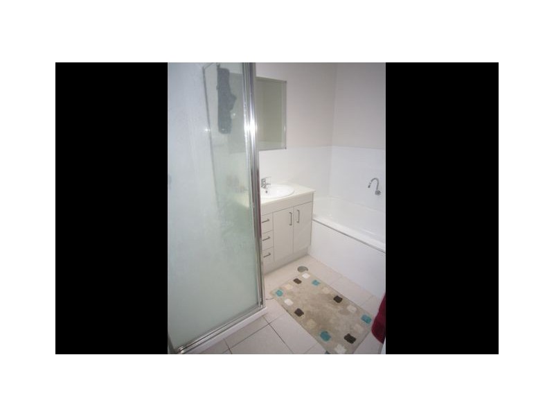 33 Lansdown Crescent, Casey ACT 2913