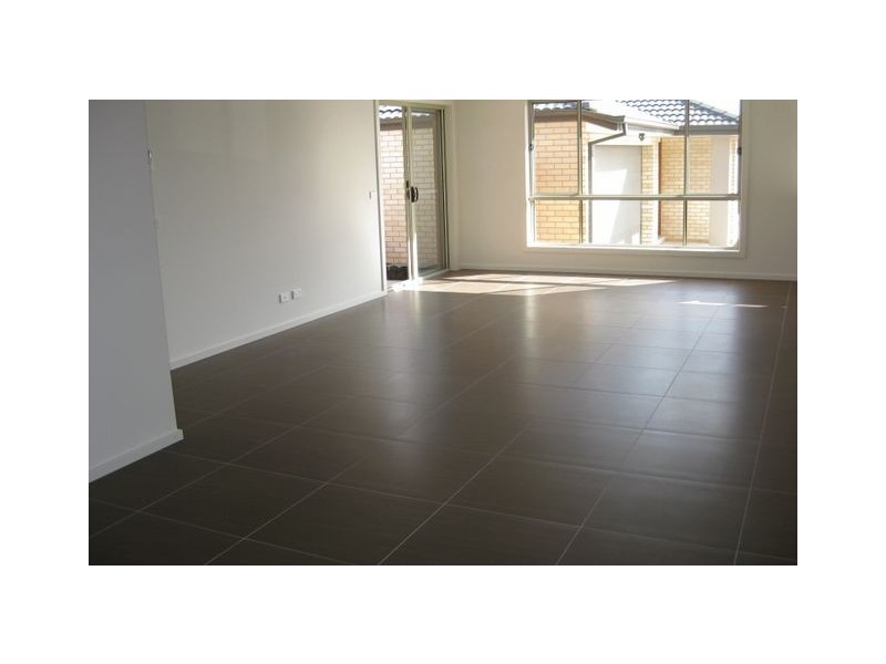 27 Rag Holmes Street, Macgregor ACT 2615