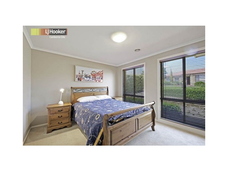 18 Kurrama Close, Ngunnawal ACT 2913