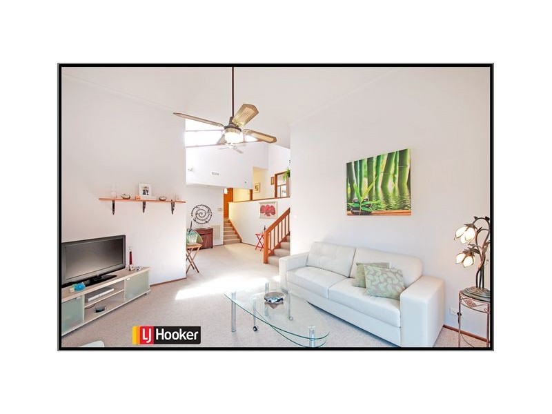 12/92 Julia Flynn Avenue, Isaacs ACT 2607