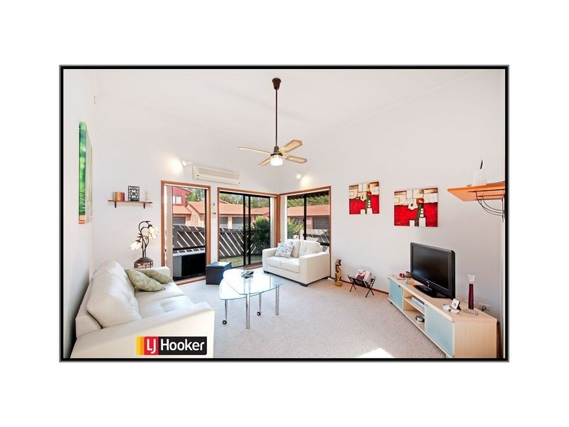 12/92 Julia Flynn Avenue, Isaacs ACT 2607