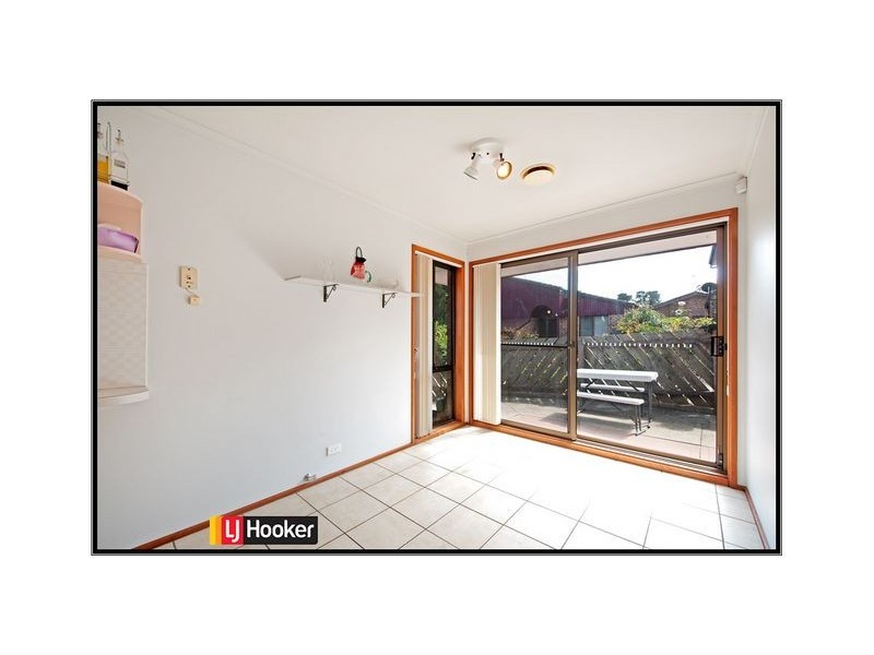 12/92 Julia Flynn Avenue, Isaacs ACT 2607