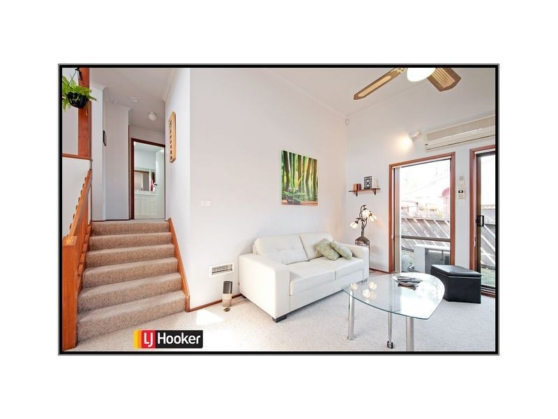 12/92 Julia Flynn Avenue, Isaacs ACT 2607