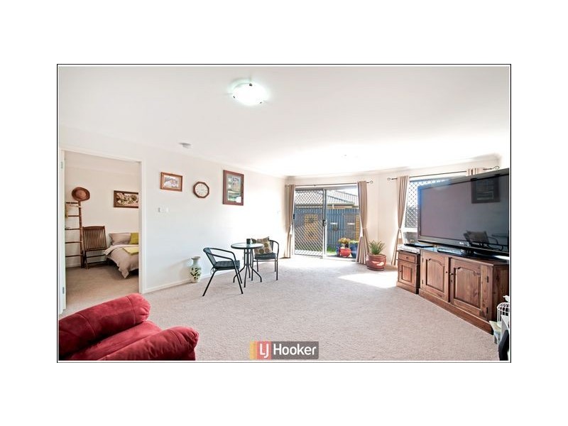7 Jeff Snell Crescent, Dunlop ACT 2615