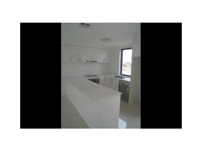 6 Ted Richards Street, Casey ACT 2913