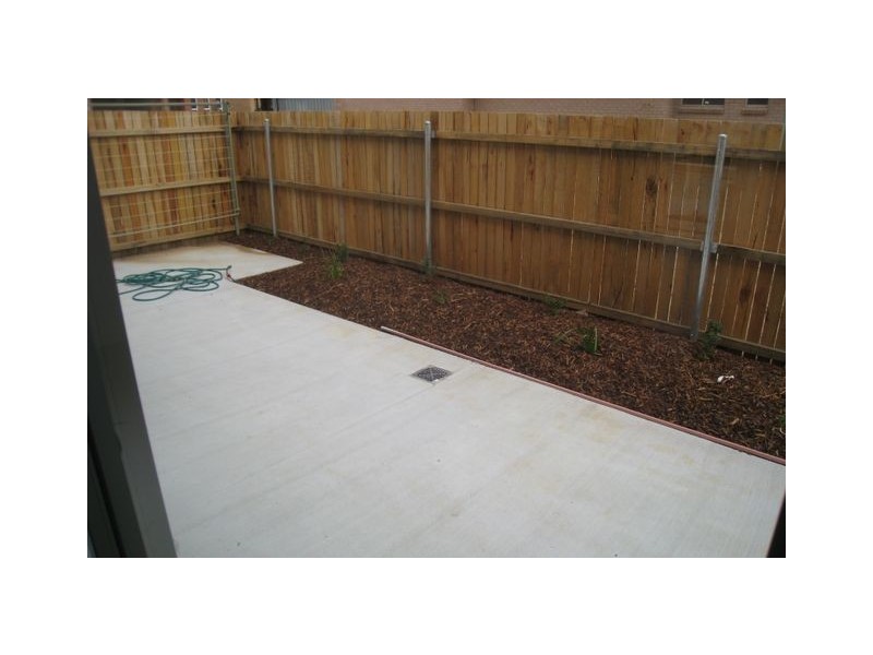 6 Ted Richards Street, Casey ACT 2913