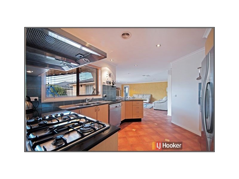 64 Shoalhaven Avenue, Amaroo ACT 2914